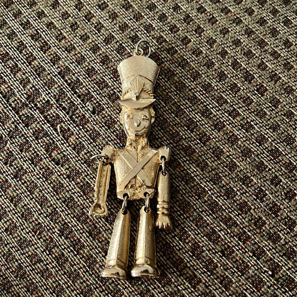 Vintage Hillcraft toy soldier Pendant